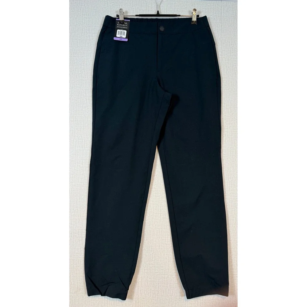 NWT Banana Republic Mens Motion Tech Hybrid Pant Black Jogger Size 30 Gorpcore